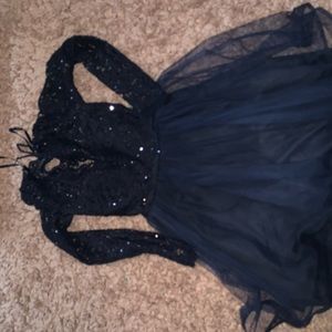 long sleeve lace dress!